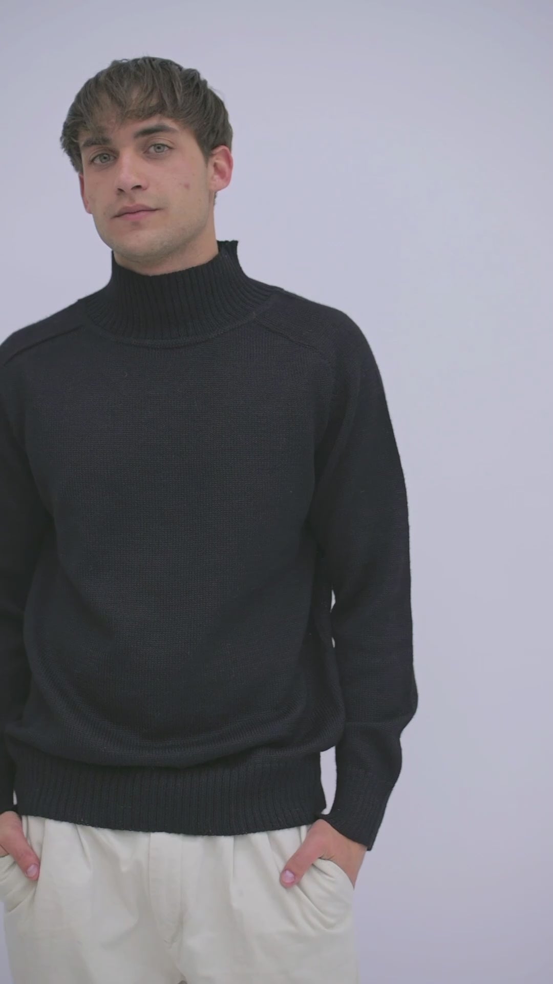 Herrenpullover aus Alpaka Wolle von QILLU
