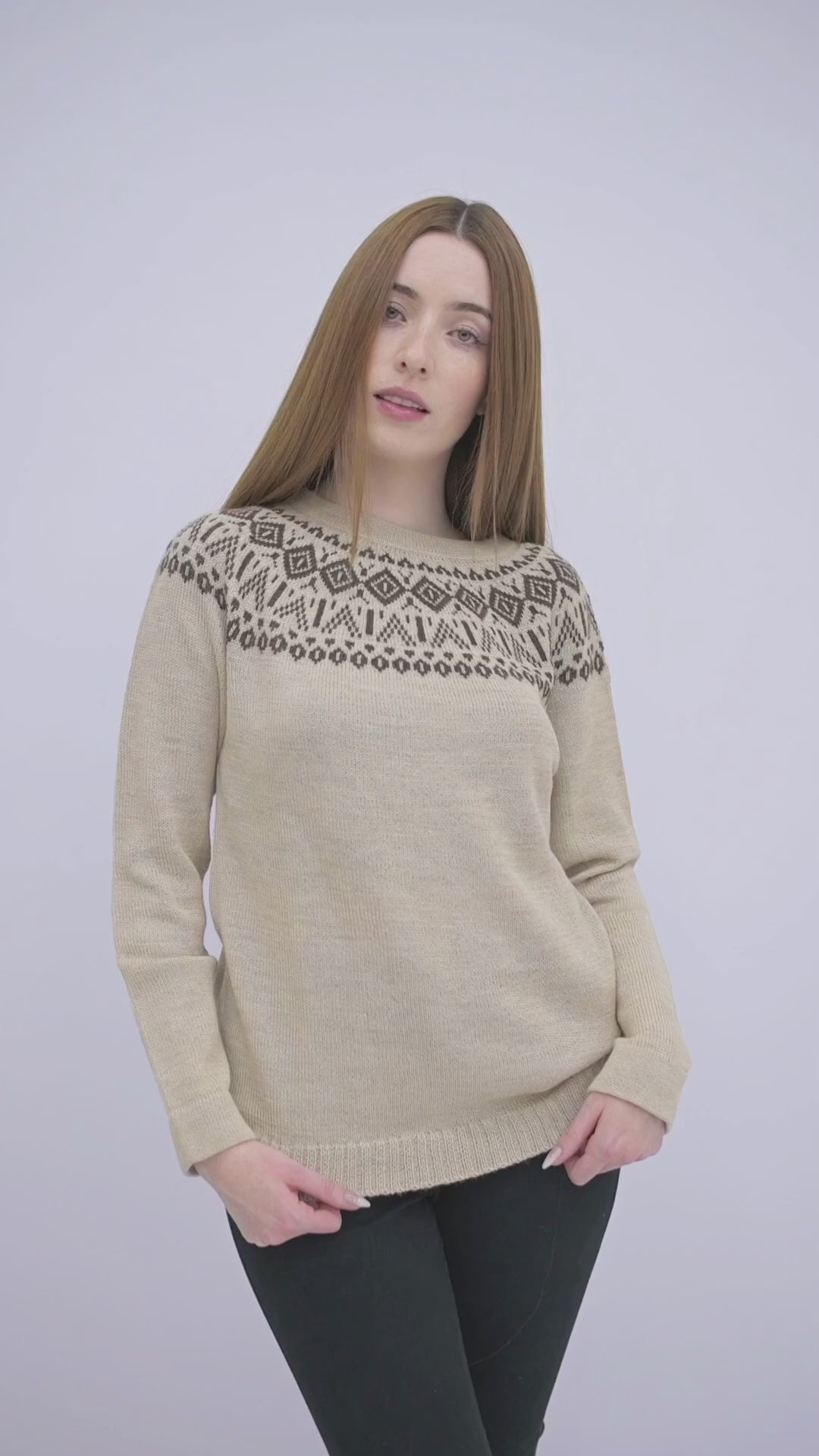 Damenpullover aus Alpaka Wolle von QILLU